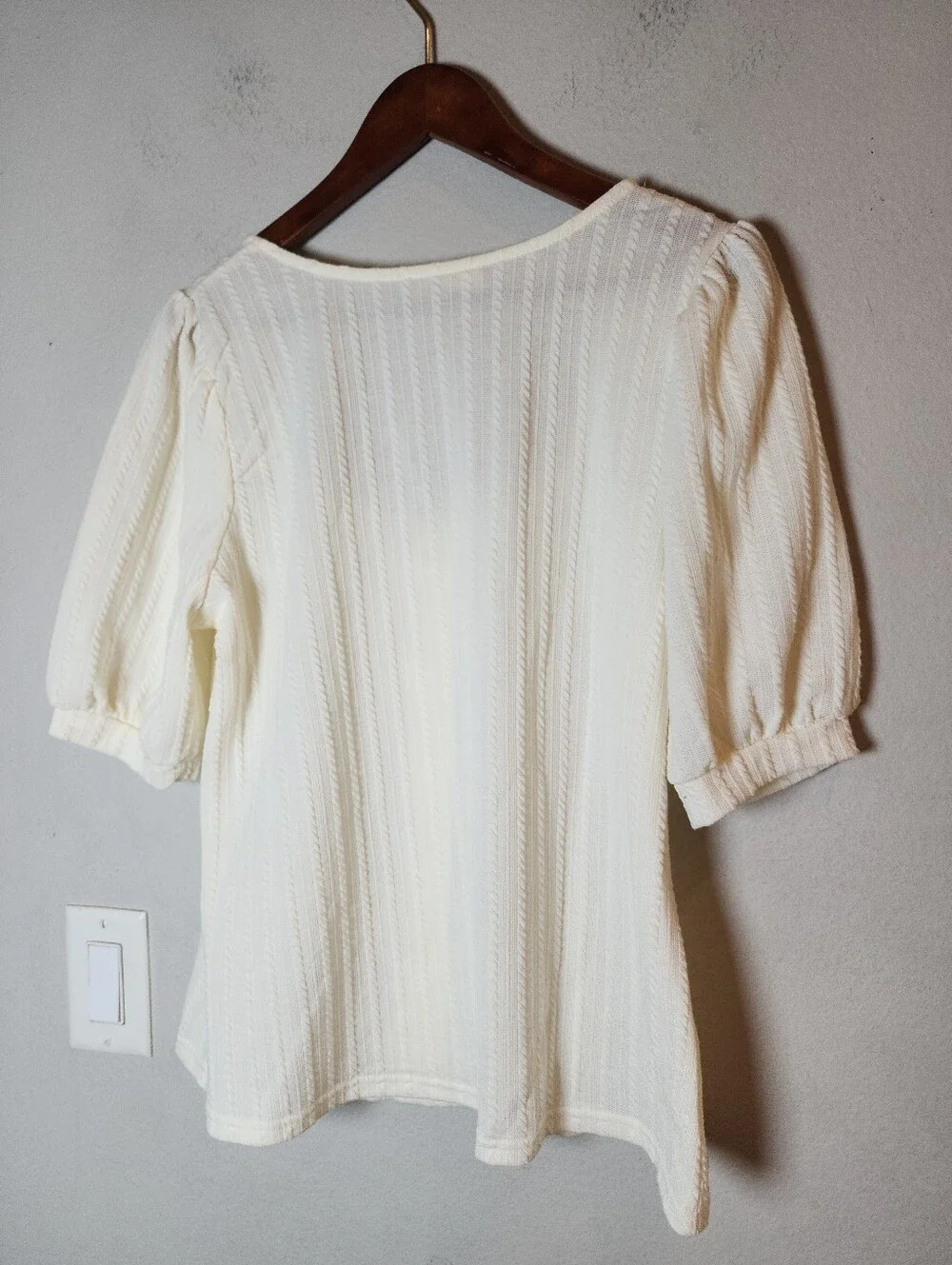 Faux Pearl Rhinestone Button Cream Pullover Lightweight Cable Knit Top Size XL